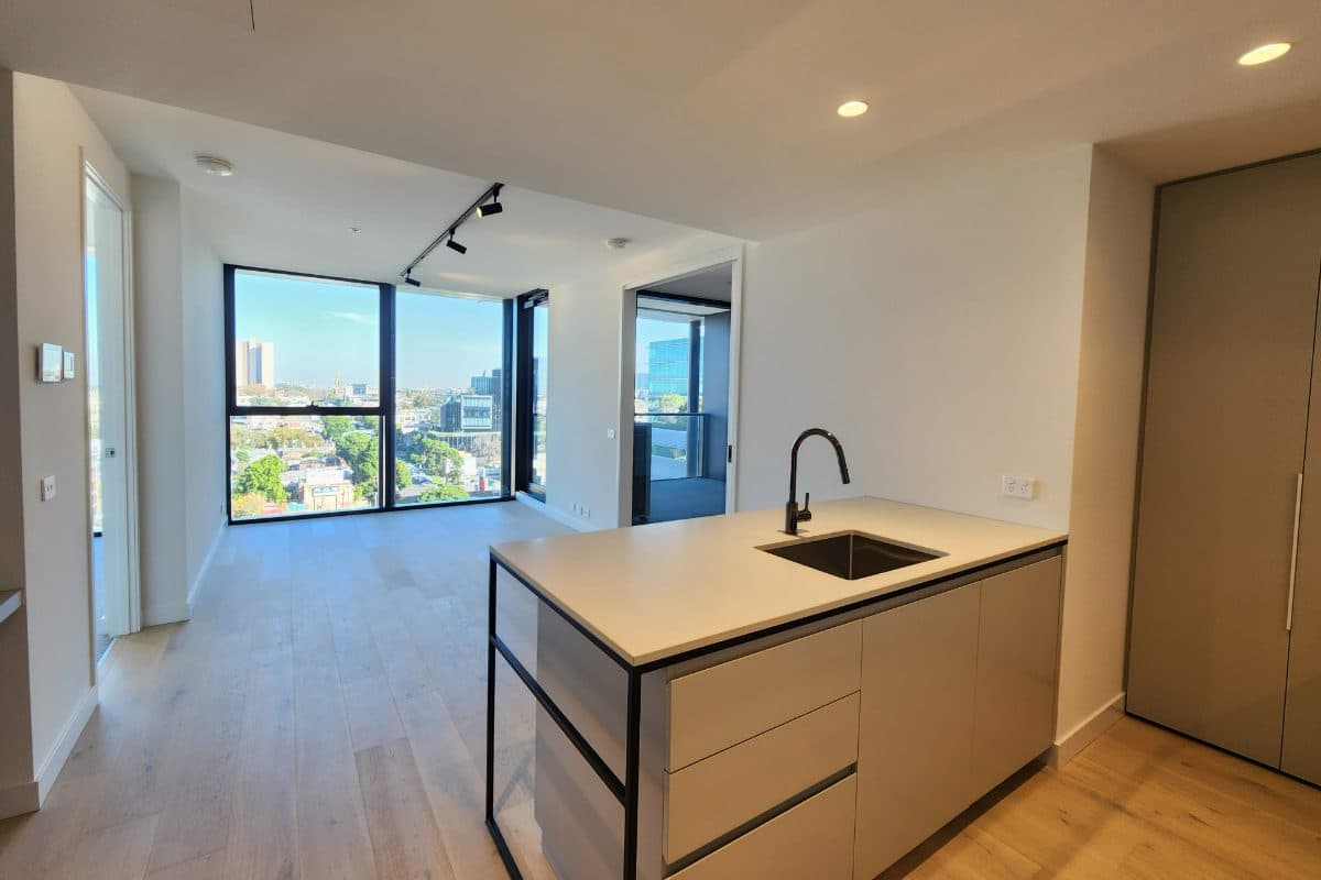 Domain SM — 2BR Apartment