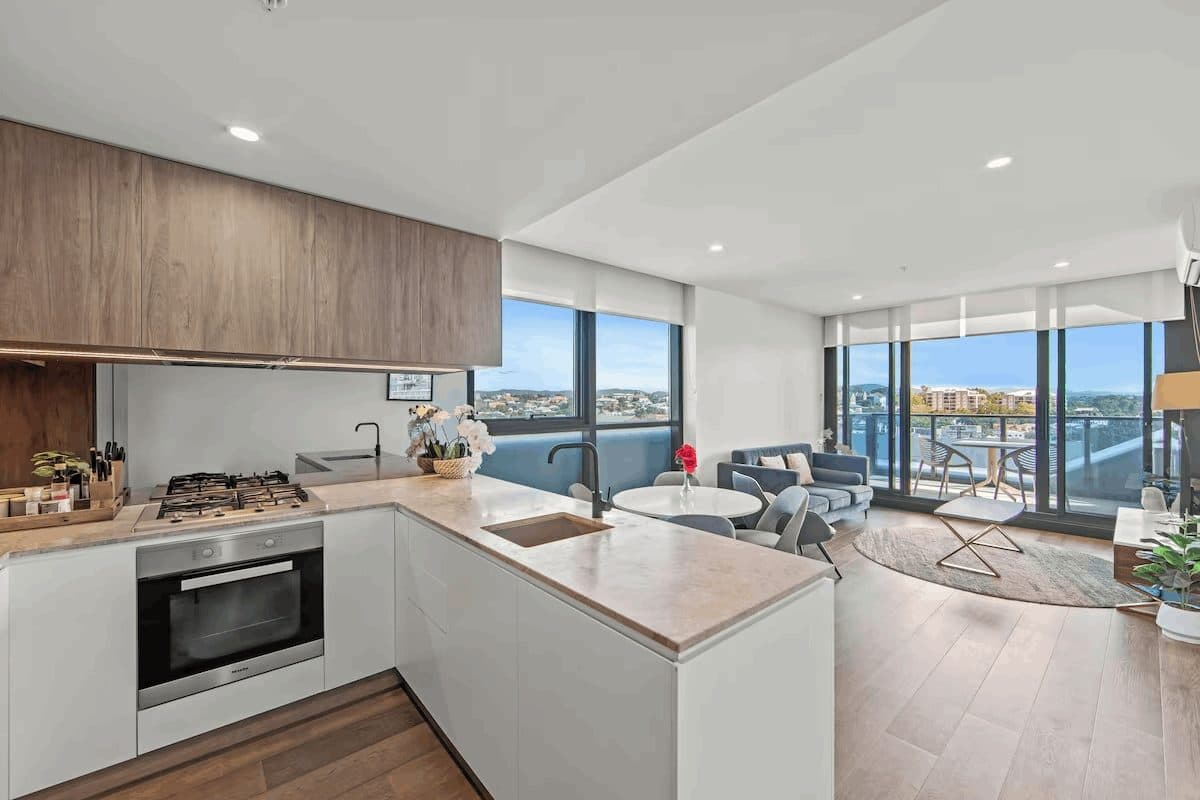 Fortitude Valley — 1BR Apartment