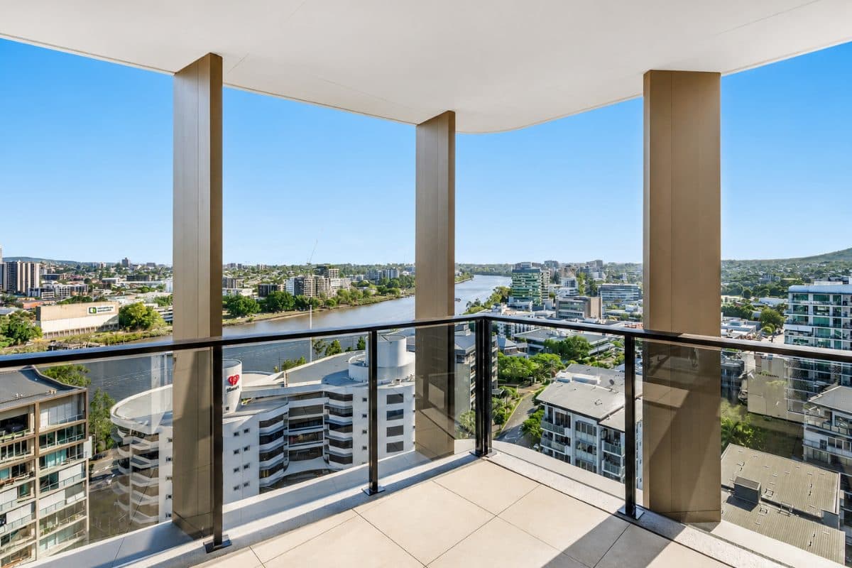 Milton — 2BR Apartment